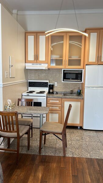 4 - Two Bedroom Suite Photo 4
